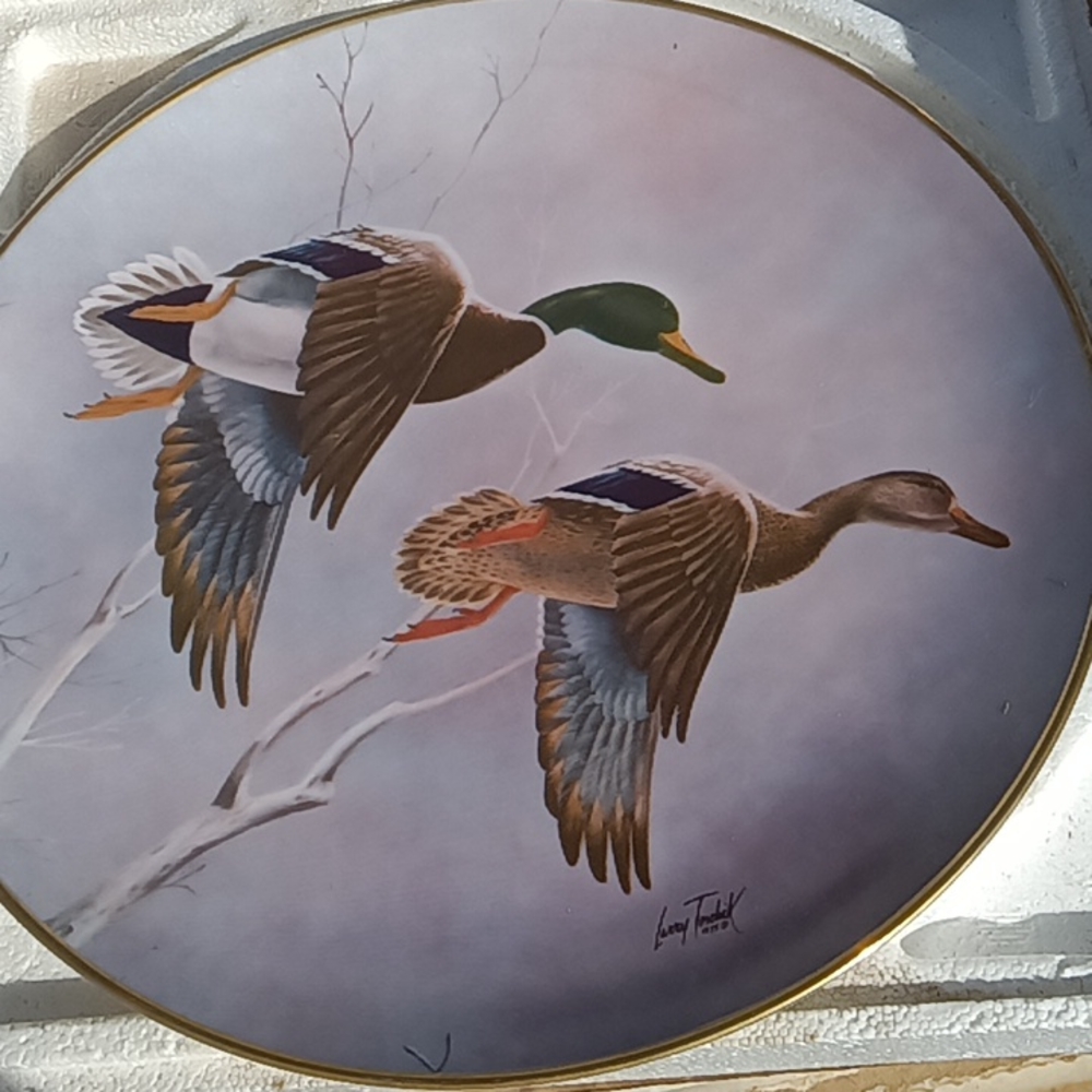 Larry Toschik, signed Mallard collectors plate